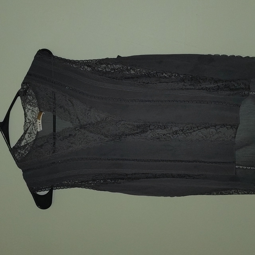 alice+olivia top